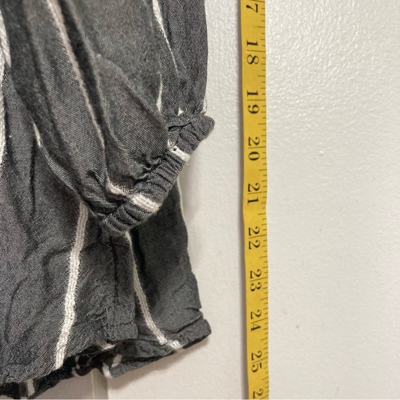 COMO BLACK Silver Gray with White Embroidered Vertical Stripe Peasant Blouse LRG - Picture 6 of 12